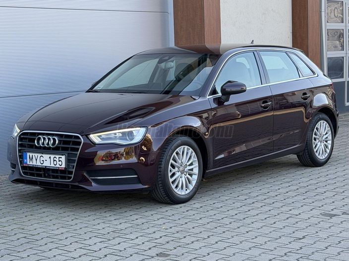 AUDI A3 Sportback 1.4 TFSI Ambition S-tronic
