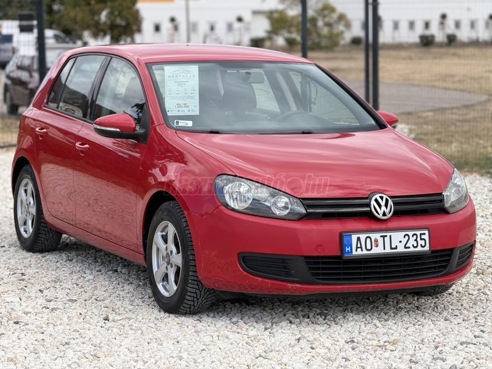 VOLKSWAGEN GOLF 1.4 Trendline
