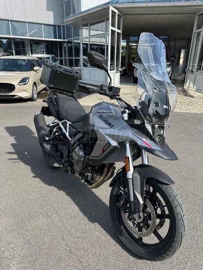 SUZUKI DL 800