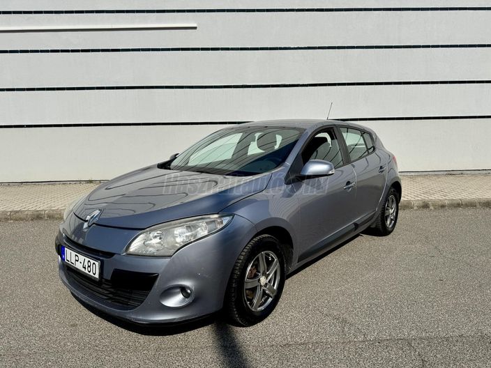 RENAULT MEGANE 1.6 Expression