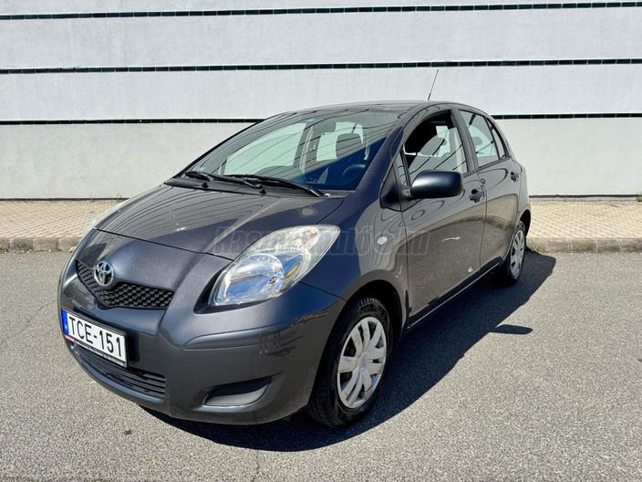 TOYOTA YARIS 1.0