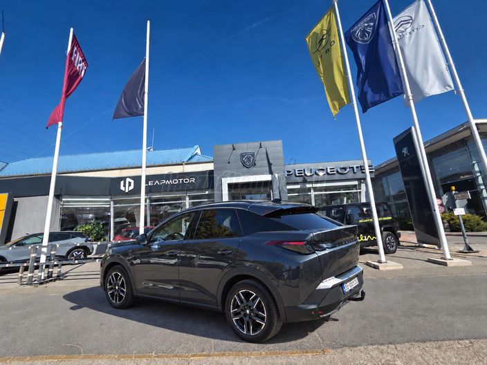 PEUGEOT 3008 1.2 Hybrid GT e-DCT6