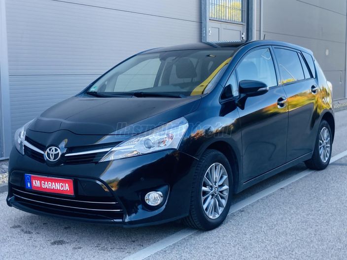 TOYOTA VERSO 1.8 Limited CVT