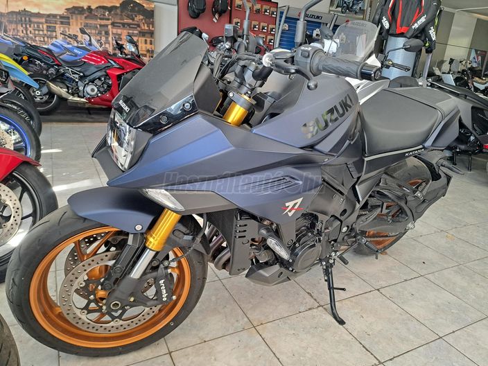 SUZUKI GSX-S 1000 (KATANA)