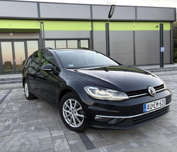 VOLKSWAGEN GOLF Variant 1.6 TDI BMT SCR Comfortline