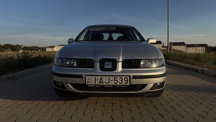 SEAT LEON 1.6 16V Stella Spirit adRenaline