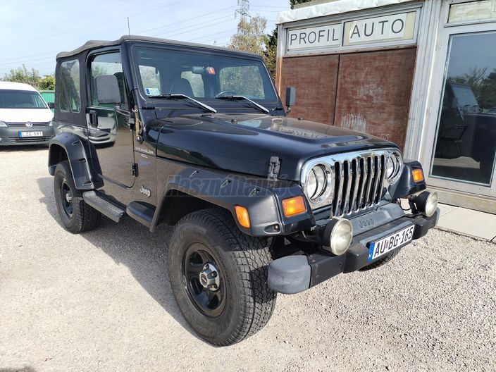 JEEP WRANGLER Soft Top 4.0 SE