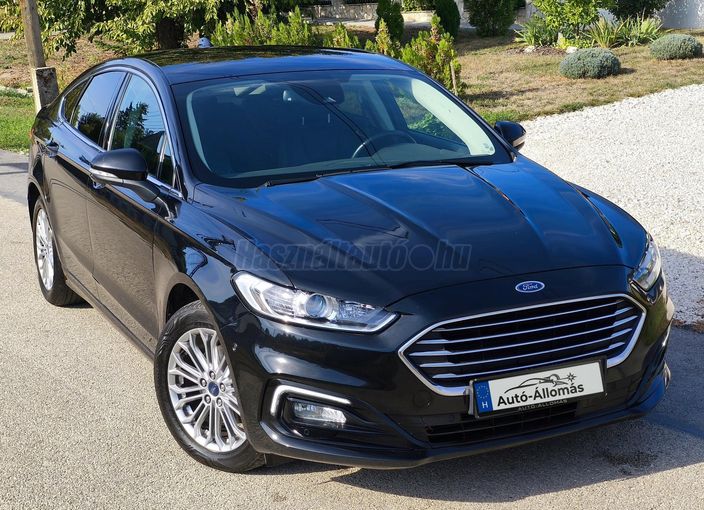 FORD MONDEO 2.0 EcoBlue Titanium