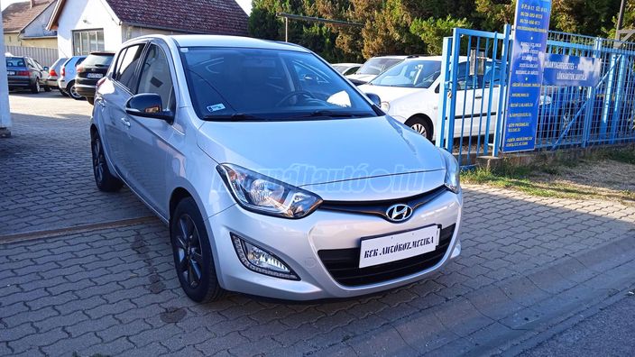 HYUNDAI I20 1.25 Life AC