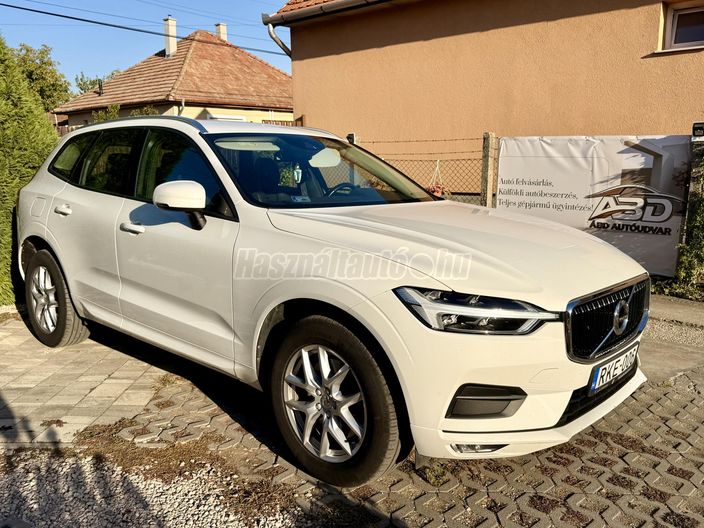 VOLVO XC60 2.0 [D4] Momentum