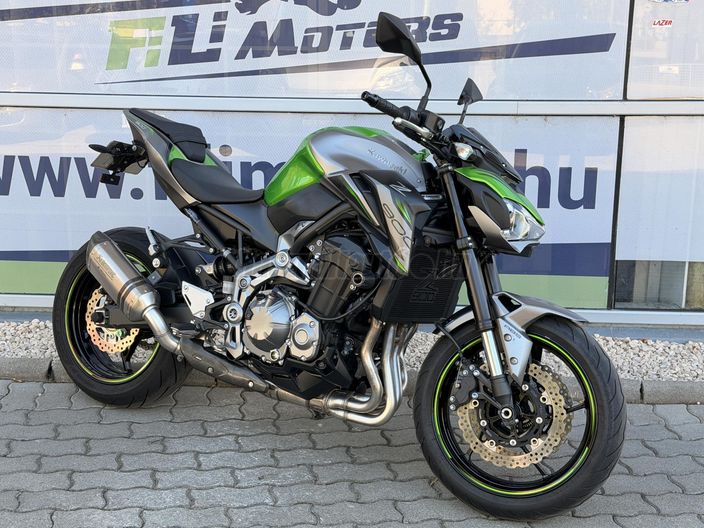 KAWASAKI Z 900
