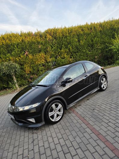 HONDA CIVIC 1.8 Type-S