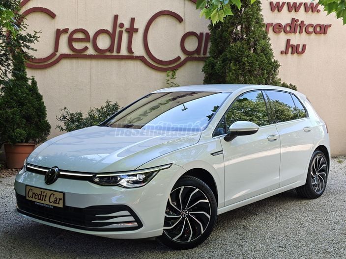 VOLKSWAGEN GOLF VIII 1.5 eTSI ACT Style DSG