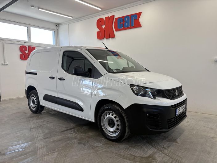 PEUGEOT PARTNER 1.5 BlueHDi 100 Premium L1 1000 (3 személyes )
