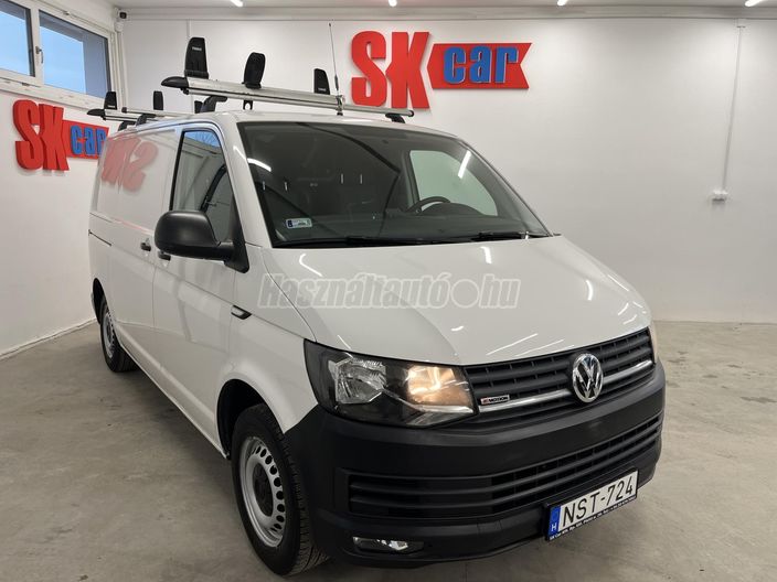 VOLKSWAGEN TRANSPORTER T6 2.0 TDi BMT 4Motion RT