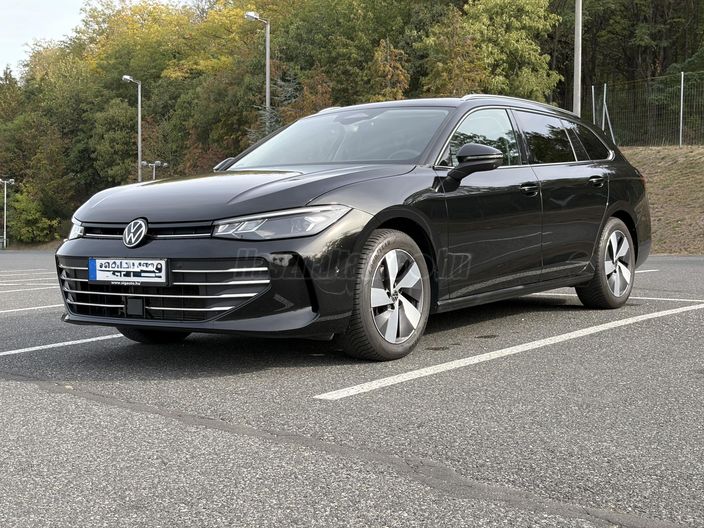 VOLKSWAGEN PASSAT IX