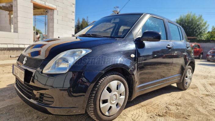 SUZUKI SWIFT 1.3 GLX CD AC