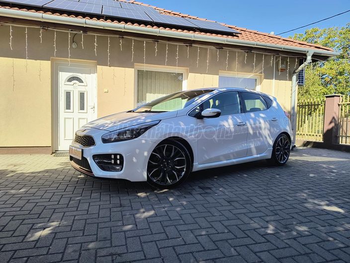 KIA CEE'D 1.6 TGDI GT