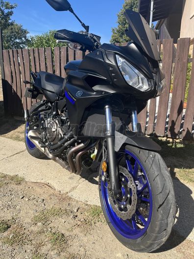 YAMAHA MT-07 TRACER