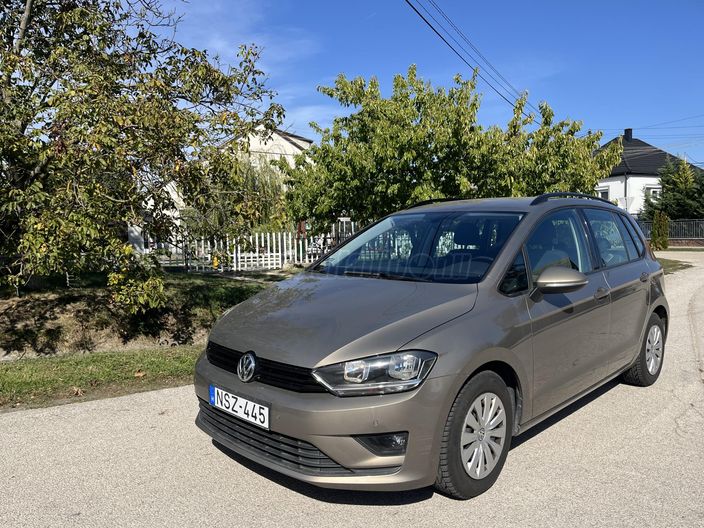 VOLKSWAGEN GOLF SPORTSVAN 1.2 TSI BMT Trendline DSG