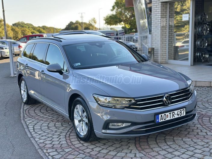 VOLKSWAGEN PASSAT Variant 2.0 TDI SCR Elegance DSG