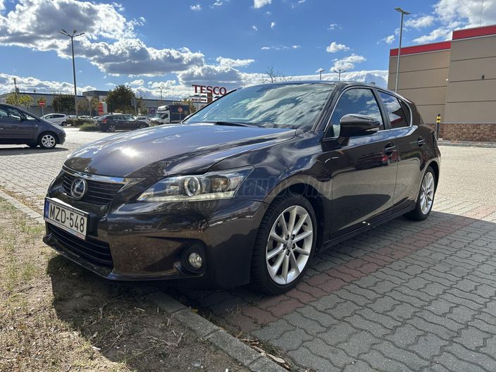 LEXUS CT 200h Executive&Navigation (Automata)