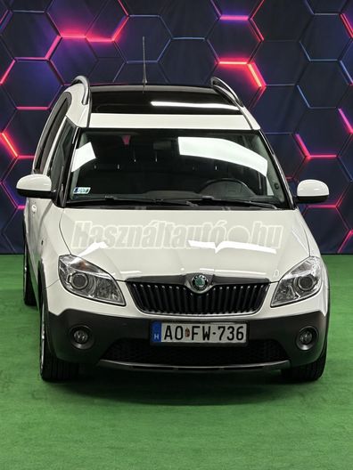 SKODA ROOMSTER 1.2 Tsi Scout