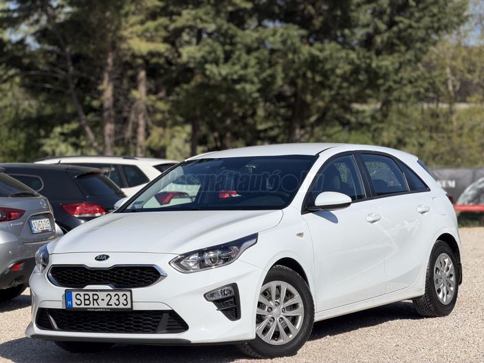 KIA CEE'D Ceed 1.0 T-GDI Silver
