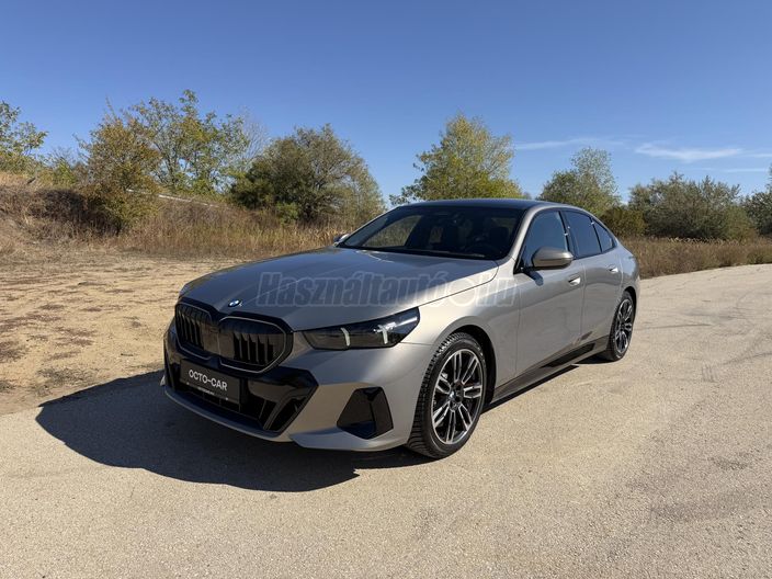 BMW 520 520d xDrive (Automata)