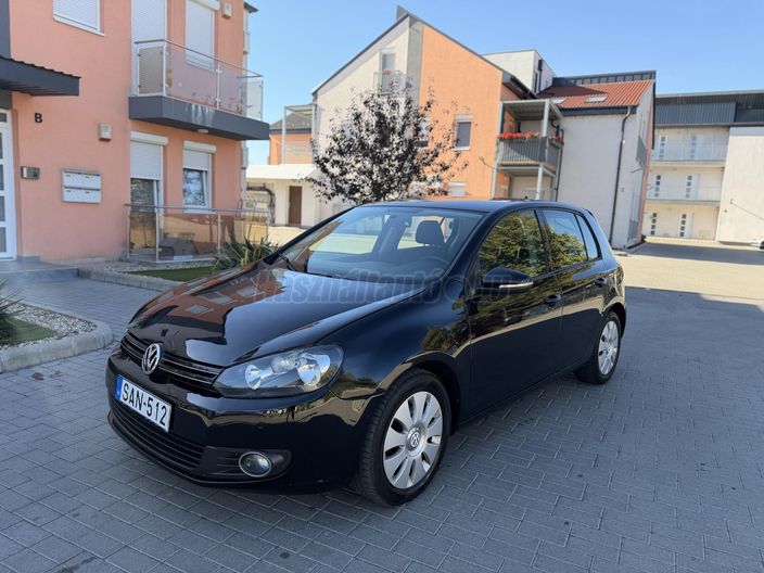 VOLKSWAGEN GOLF VI Variant 1.6 CR TDI Trendline DSG