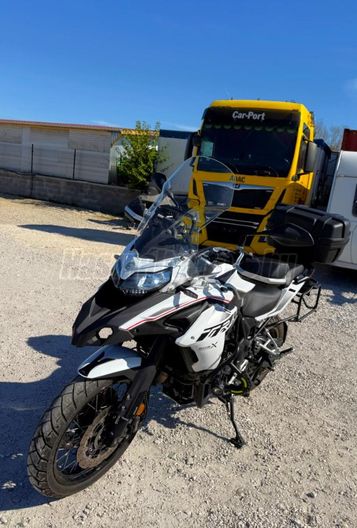 BENELLI TRK 502 X