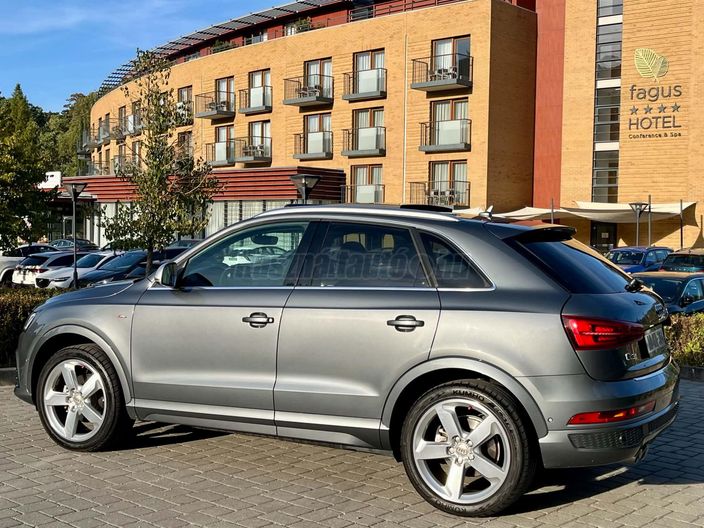 AUDI Q3 2.0 TDI Sport quattro S-tronic