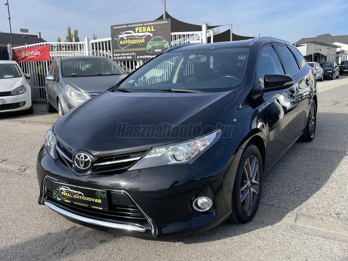 TOYOTA AURIS Touring Sports 1.33 Live