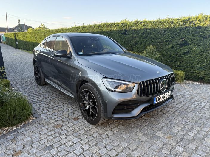 MERCEDES-AMG GLC