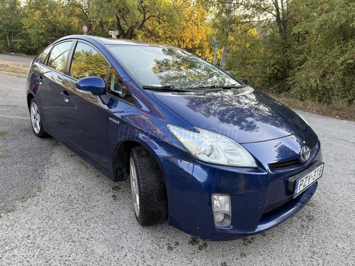TOYOTA PRIUS 1.8 HSD (Automata)