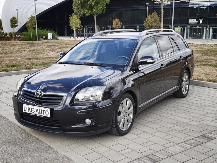 TOYOTA AVENSIS Wagon 2.0 Sol Plus