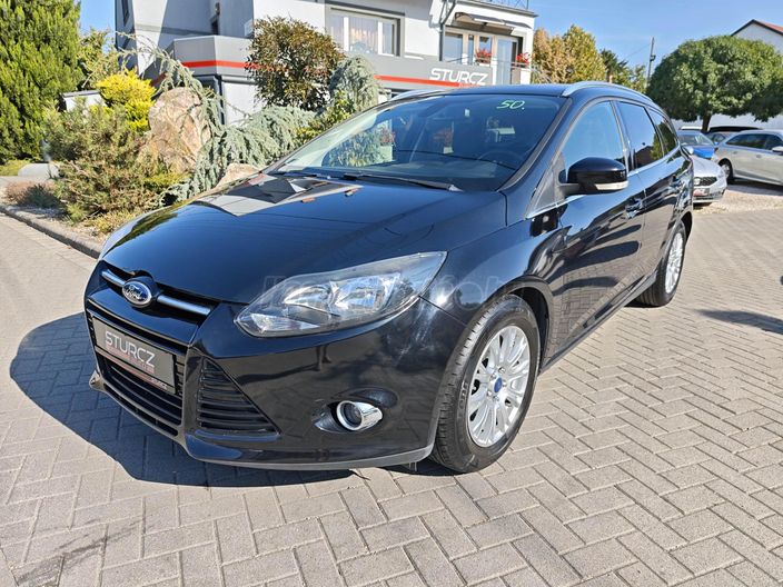 FORD FOCUS 1.6 Ti-VCT Titanium (Automata)