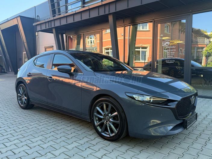 MAZDA 3 Hatchback 2.0 Skyactiv Plus