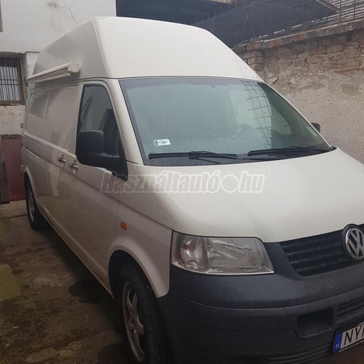 VOLKSWAGEN TRANSPORTER T5 2.5 TDI