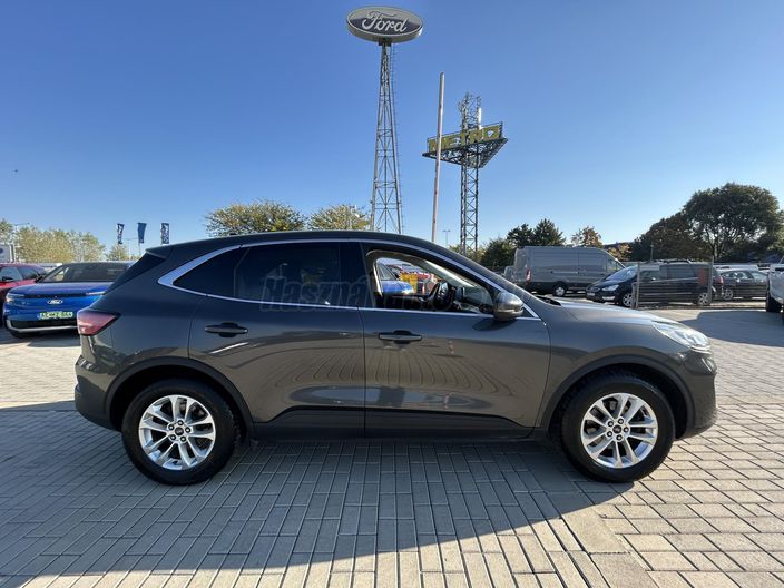 FORD KUGA 1.5 EcoBoost Titanium