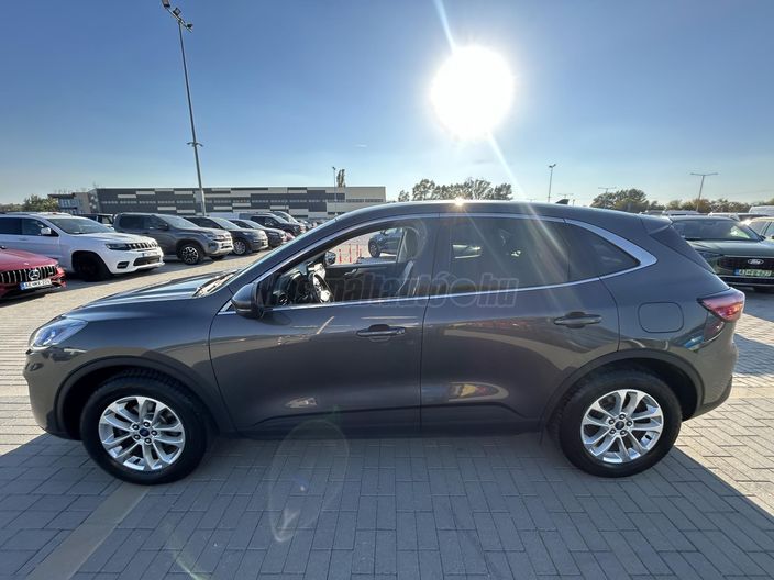 FORD KUGA 1.5 EcoBoost Titanium
