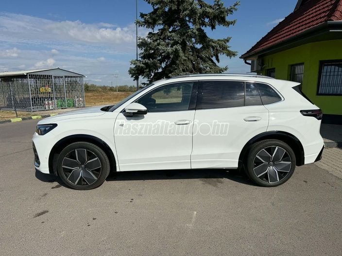 VOLKSWAGEN TIGUAN 2.0 TDI R-Line DSG