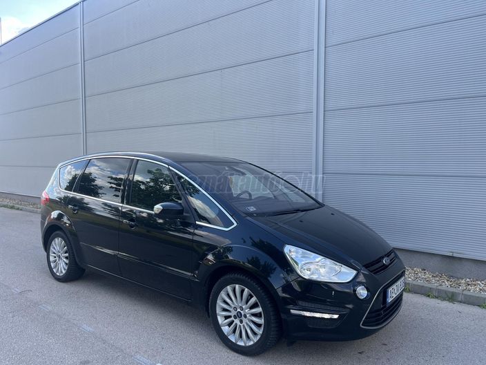 FORD S-MAX 2.0 TDCi Titanium Powershift