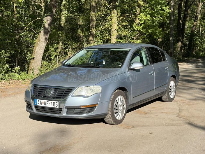 VOLKSWAGEN PASSAT VI 1.6 Trendline