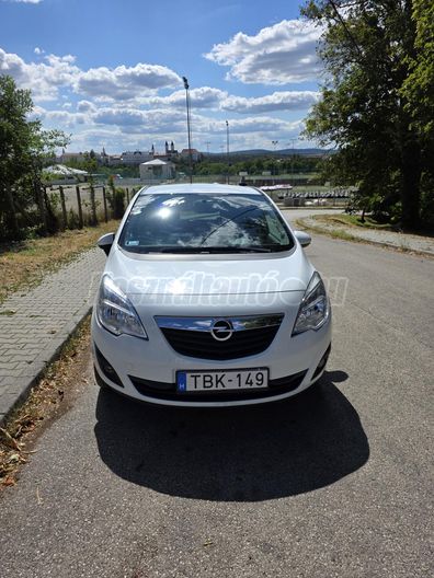 OPEL MERIVA B 1.4 T Cosmo