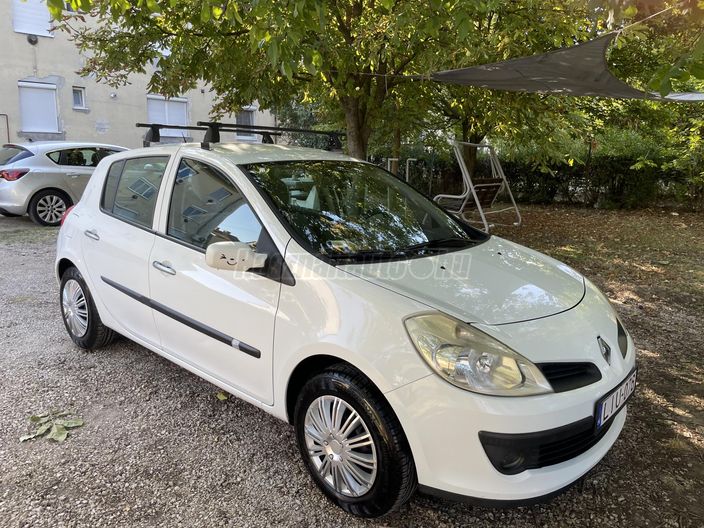 RENAULT CLIO 1.5 dCi Authentique