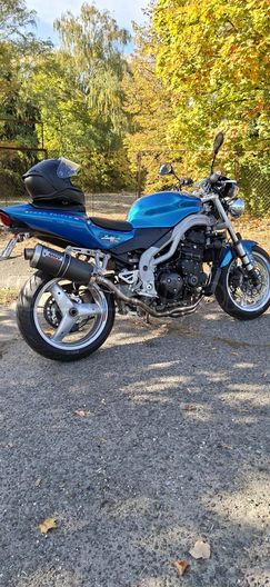 TRIUMPH SPEED TRIPLE