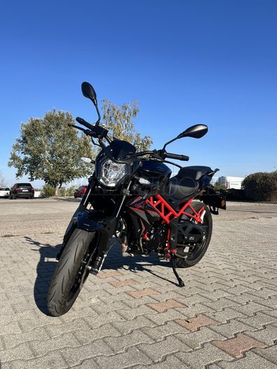 BENELLI BN 125