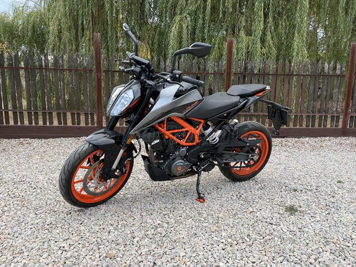 KTM 390 DUKE