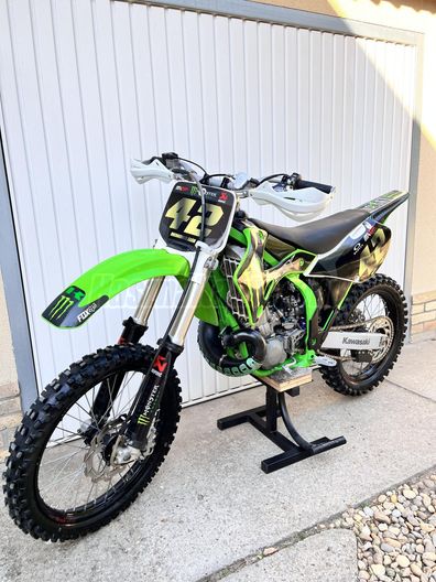 KAWASAKI KX 250